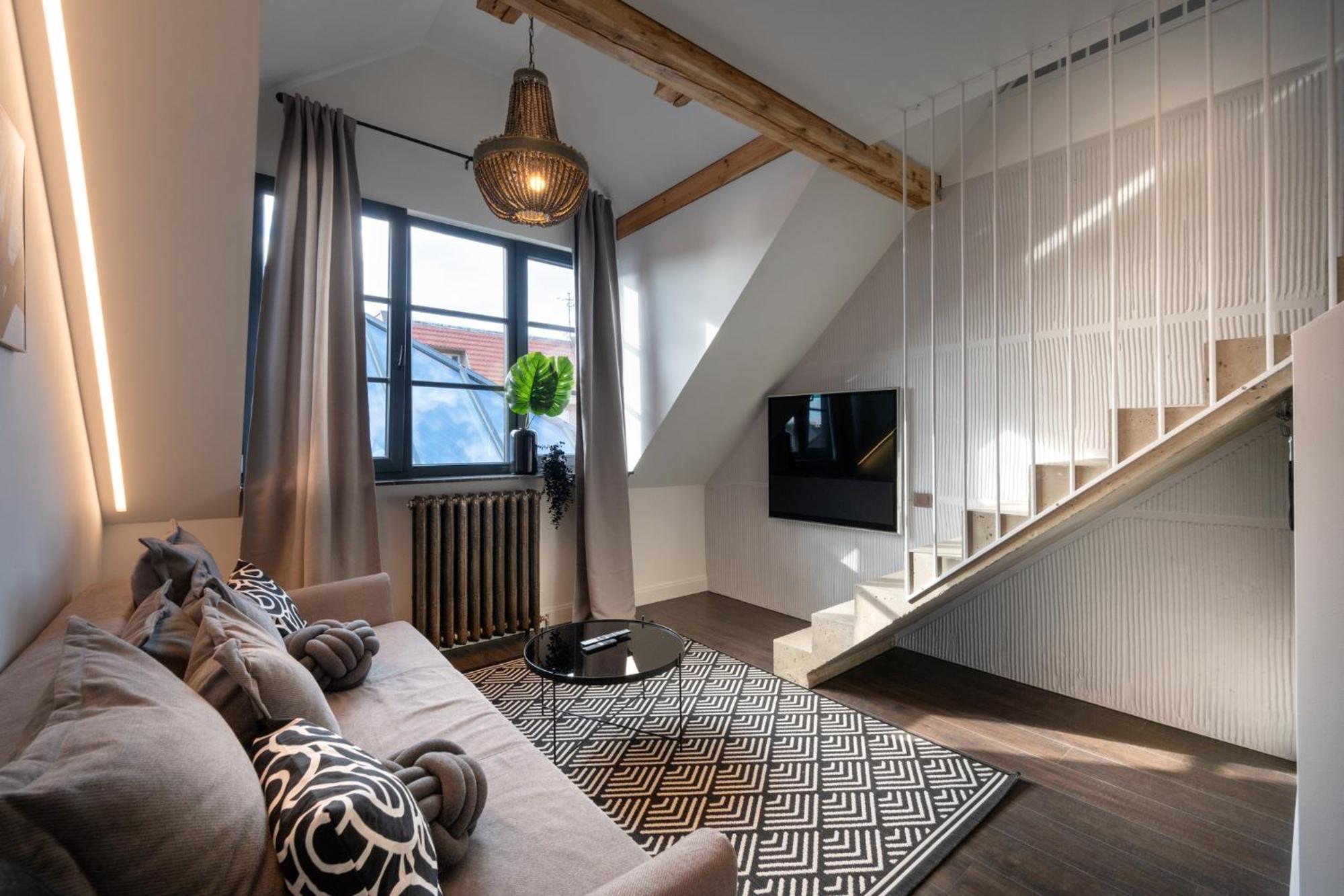 Turgaus Self Check-In Old Town Aparthotel Klaipeda Exterior photo