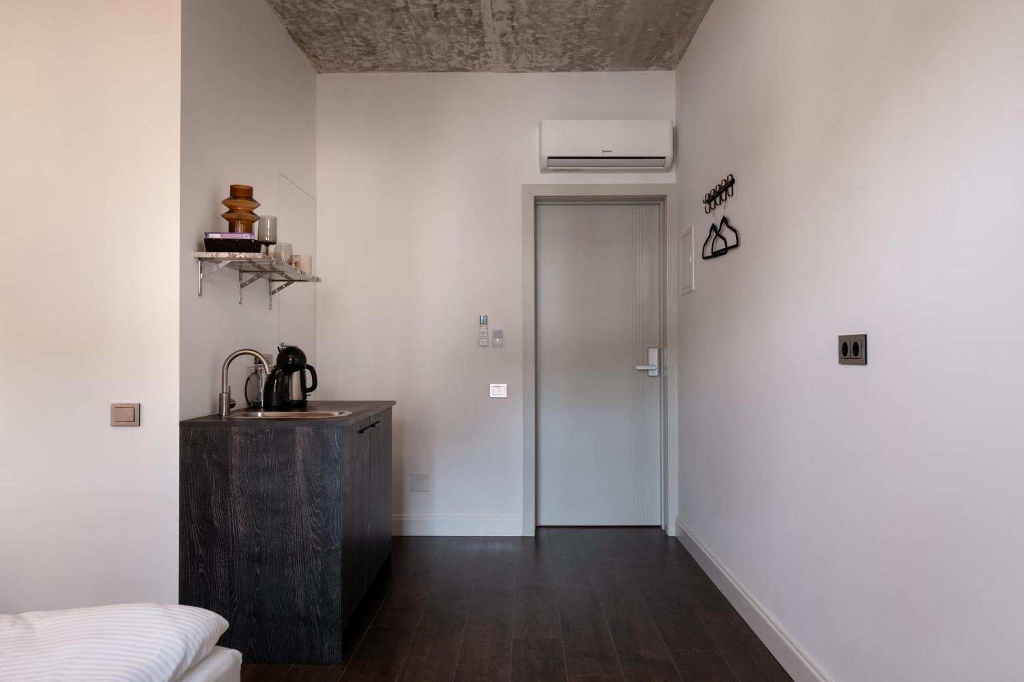 Turgaus Self Check-In Old Town Aparthotel Klaipeda Exterior photo